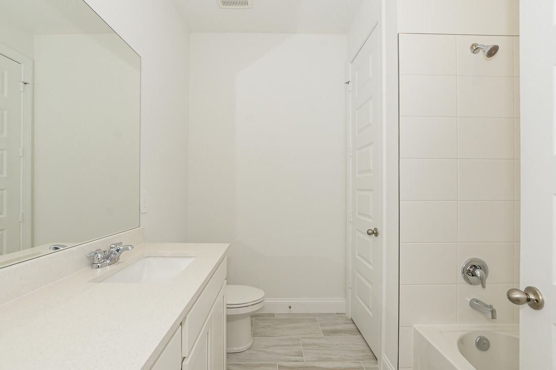 For Rent: $3,500 (4 beds, 3 baths, 2190 Square Feet)