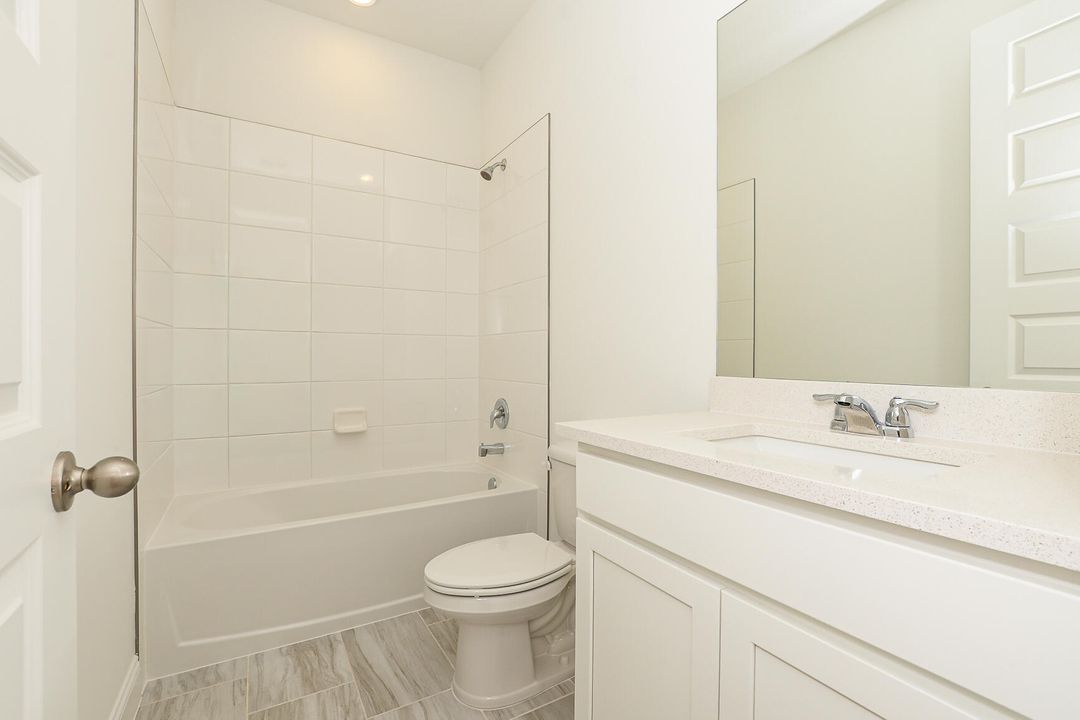 For Rent: $3,500 (4 beds, 3 baths, 2190 Square Feet)