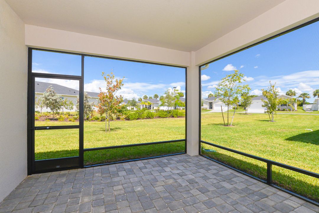 For Rent: $3,500 (4 beds, 3 baths, 2190 Square Feet)