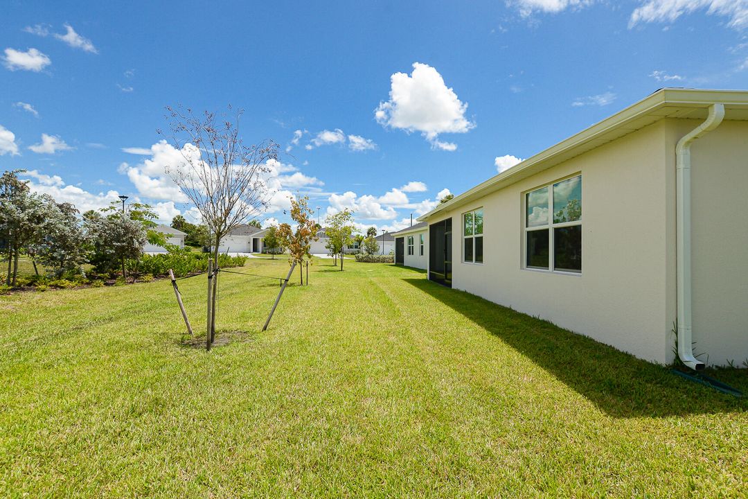 For Rent: $3,500 (4 beds, 3 baths, 2190 Square Feet)