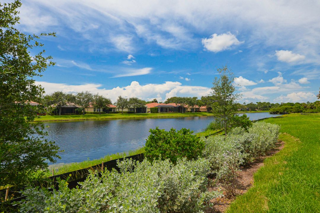 For Rent: $3,500 (4 beds, 3 baths, 2190 Square Feet)