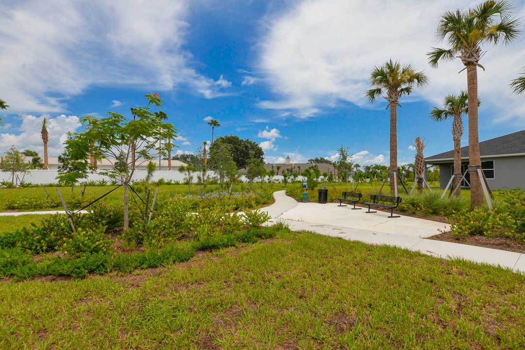 For Rent: $3,500 (4 beds, 3 baths, 2190 Square Feet)