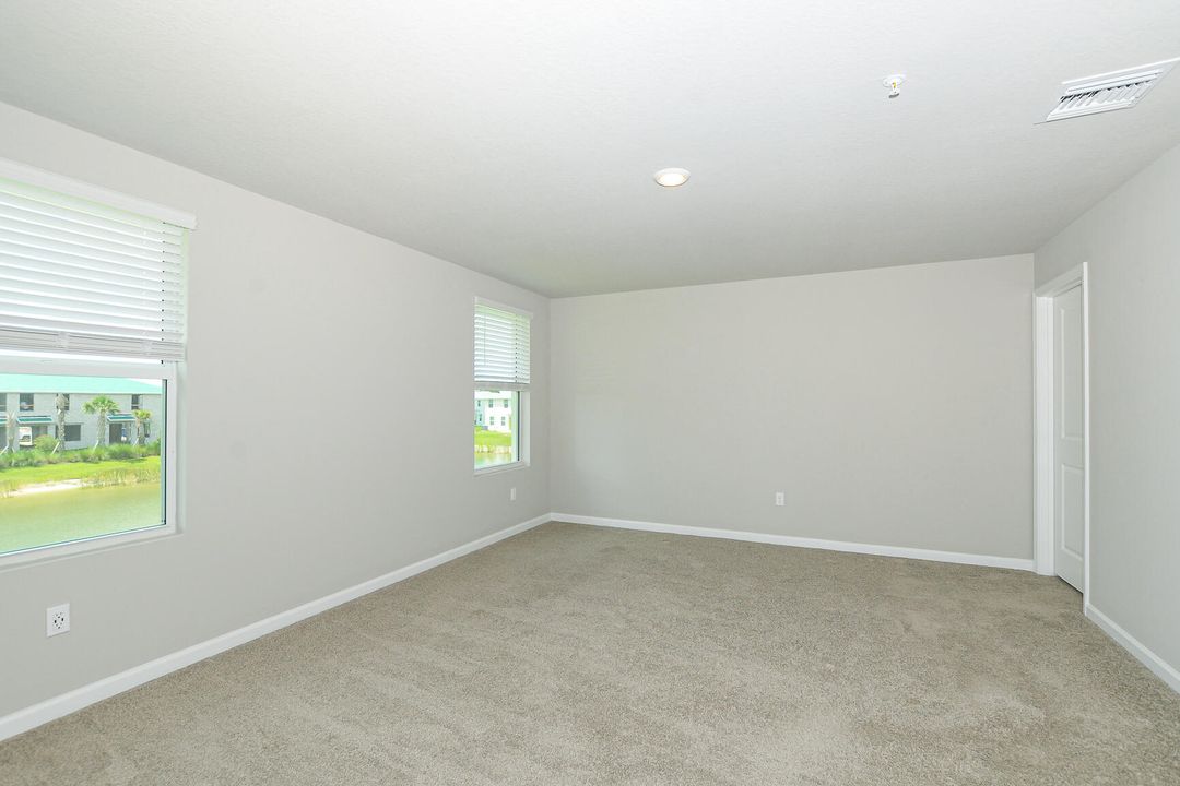 For Rent: $2,500 (3 beds, 2 baths, 1808 Square Feet)