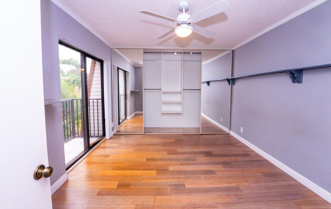 For Sale: $349,000 (2 beds, 2 baths, 1236 Square Feet)