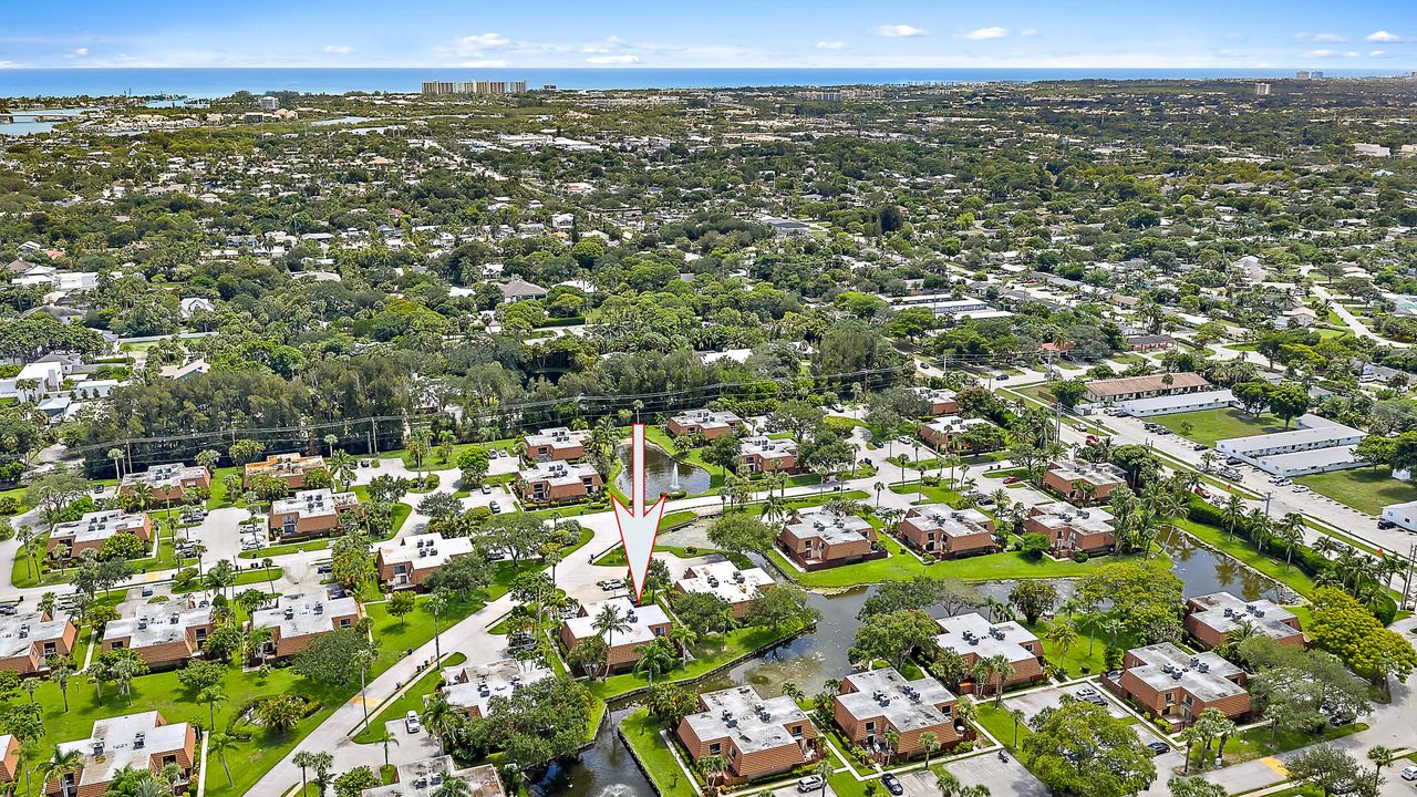 Activo con contrato: $2,750 (2 camas, 2 baños, 1470 Pies cuadrados)