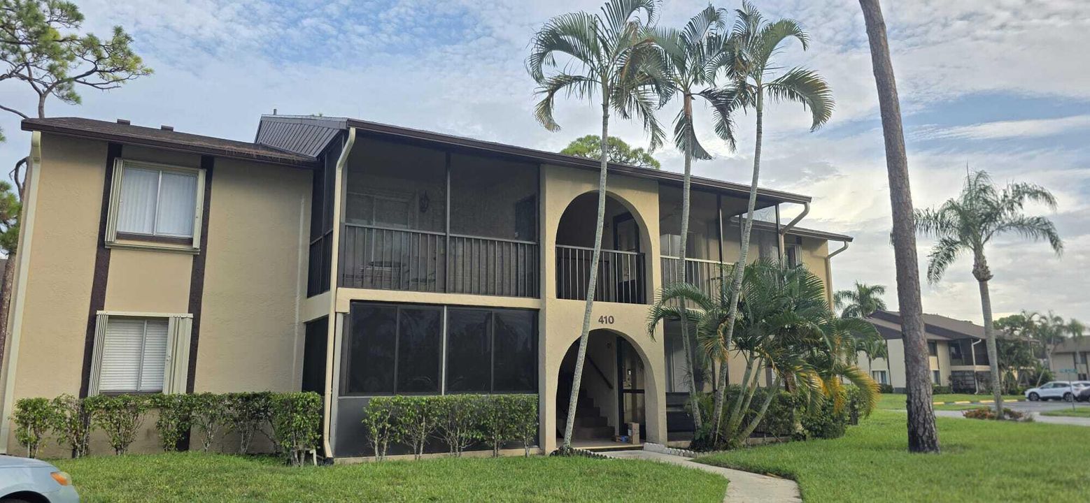 For Sale: $109,000 (1 beds, 1 baths, 632 Square Feet)