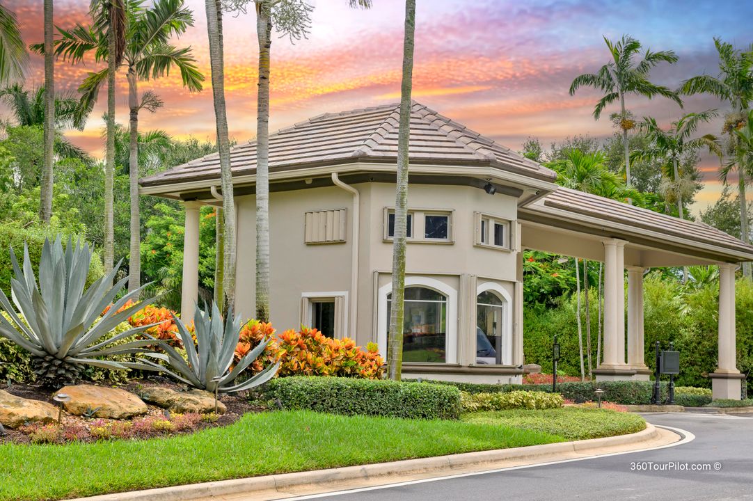 出租: $14,500 (5 贝兹, 3 浴室, 3375 平方英尺)