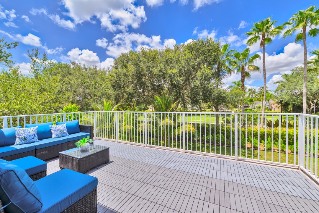 出租: $14,500 (5 贝兹, 3 浴室, 3375 平方英尺)