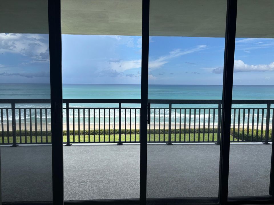 待售: $2,500,000 (2 贝兹, 2 浴室, 2173 平方英尺)