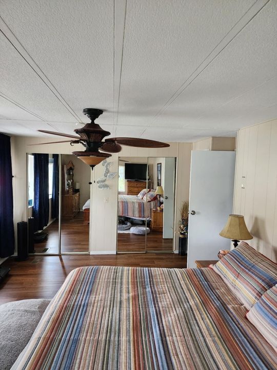 For Sale: $69,900 (2 beds, 2 baths, 1416 Square Feet)