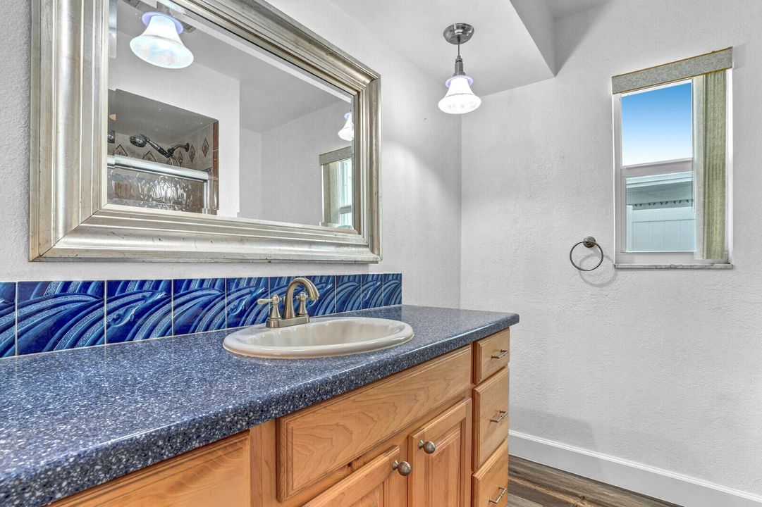 Active With Contract: $799,900 (4 beds, 2 baths, 1944 Square Feet)