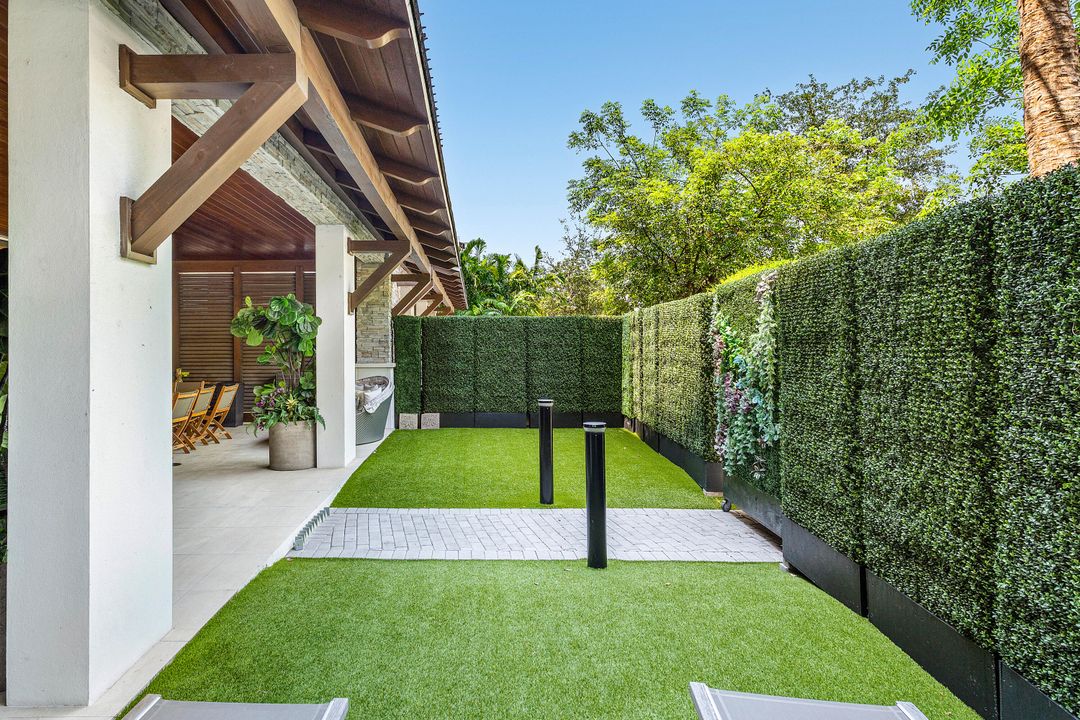 В аренду: $25,000 (2 спален, 2 ванн, 1850 Квадратных фут)