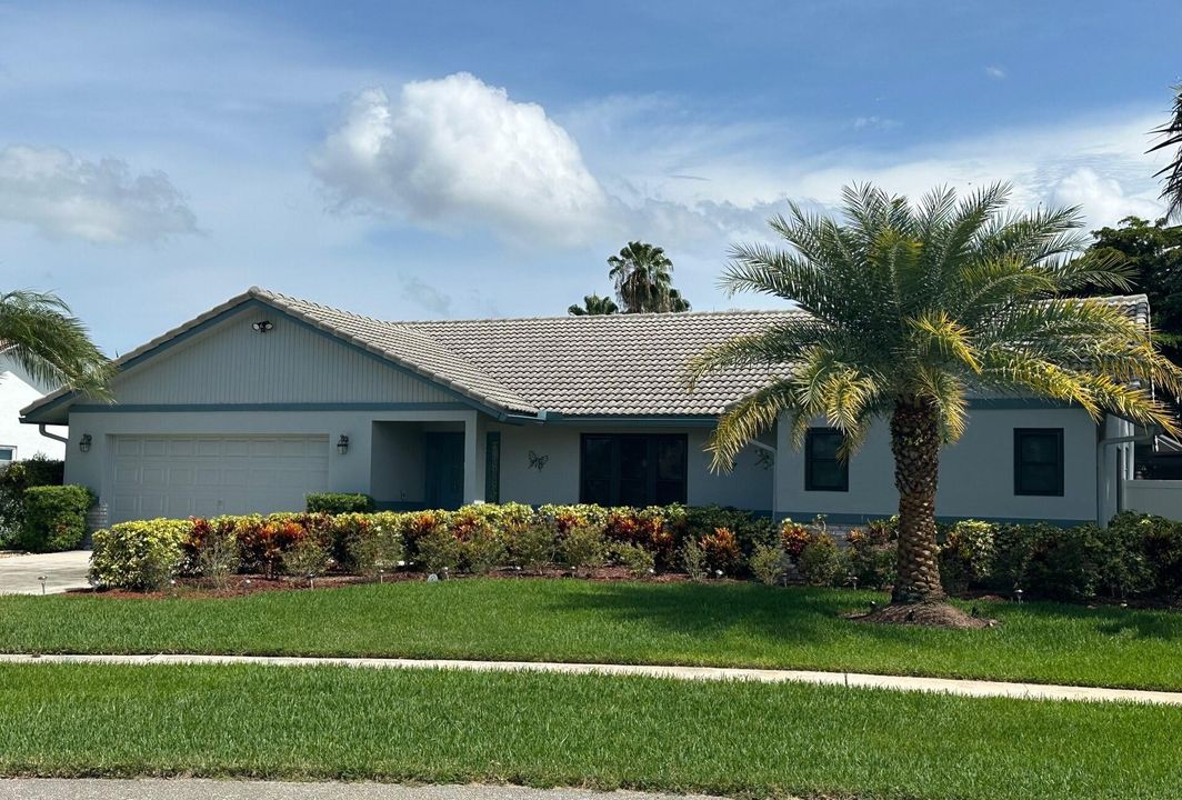 Recently Rented: $4,500 (4 beds, 2 baths, 2079 Square Feet)