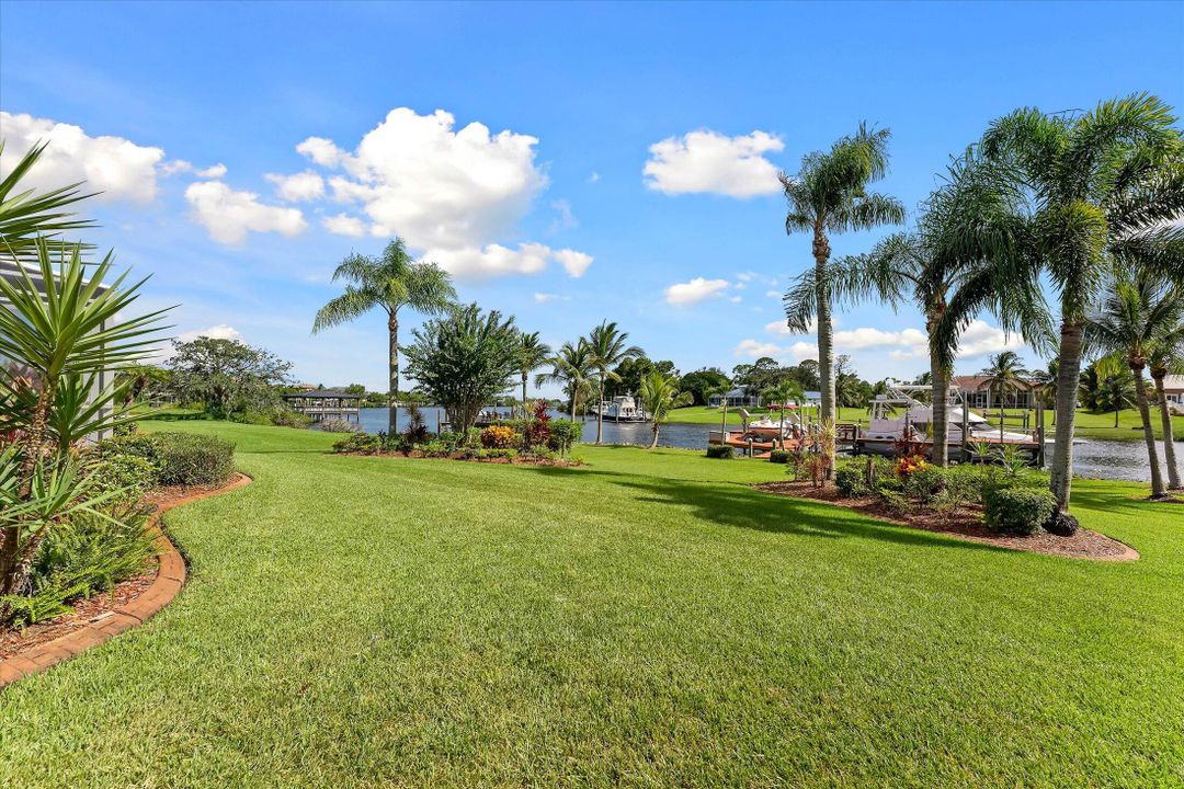 На продажу: $1,995,000 (3 спален, 2 ванн, 3337 Квадратных фут)