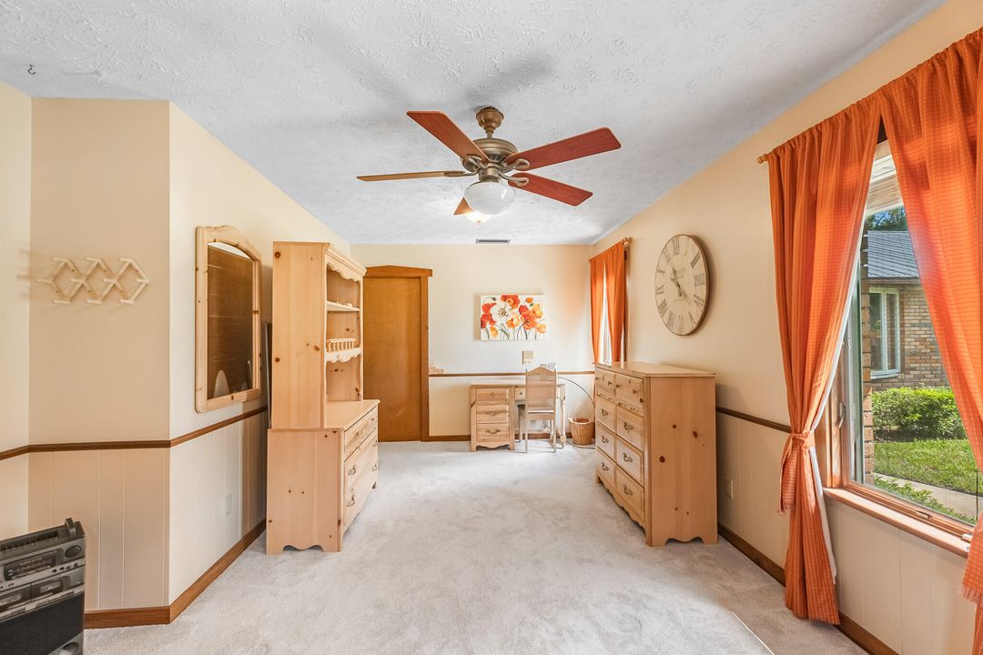 For Sale: $675,000 (3 beds, 2 baths, 3002 Square Feet)