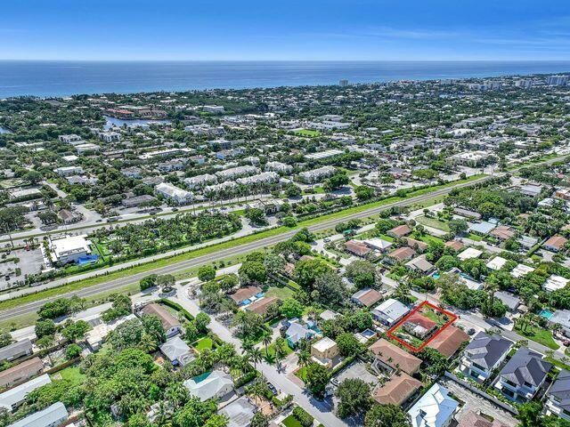 合同活跃: $750,000 (2 贝兹, 1 浴室, 1285 平方英尺)