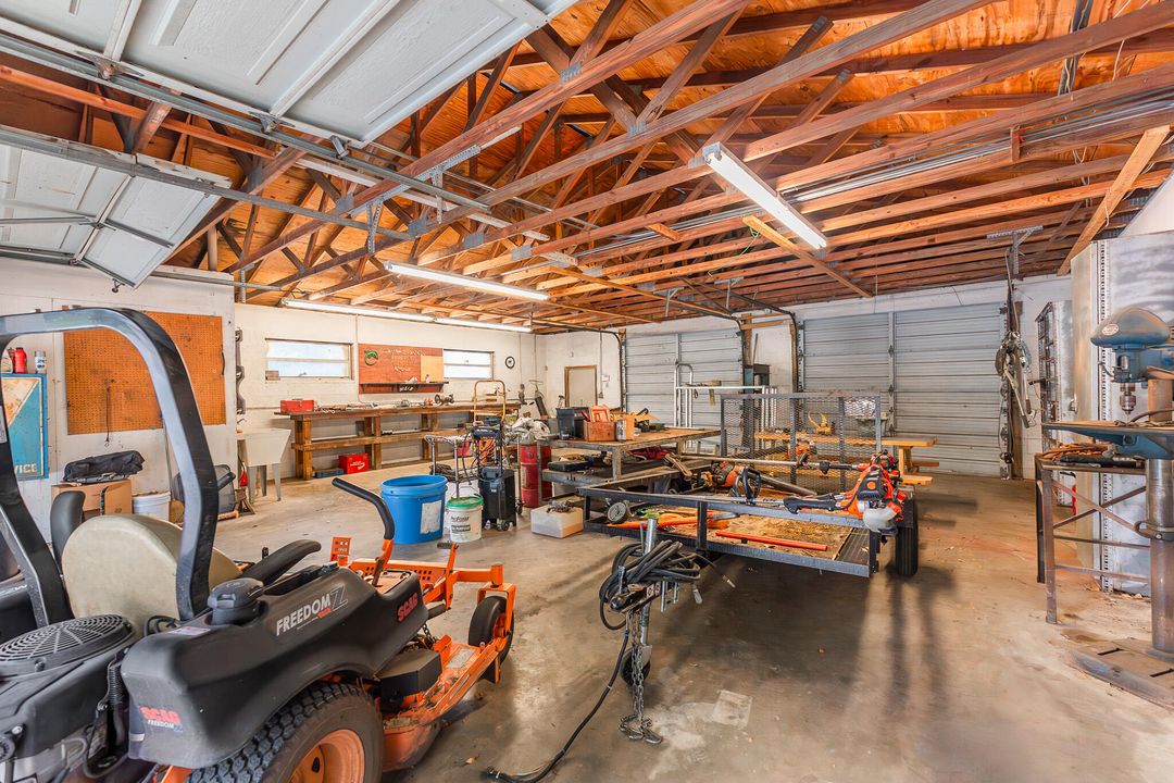 For Sale: $675,000 (3 beds, 2 baths, 3002 Square Feet)