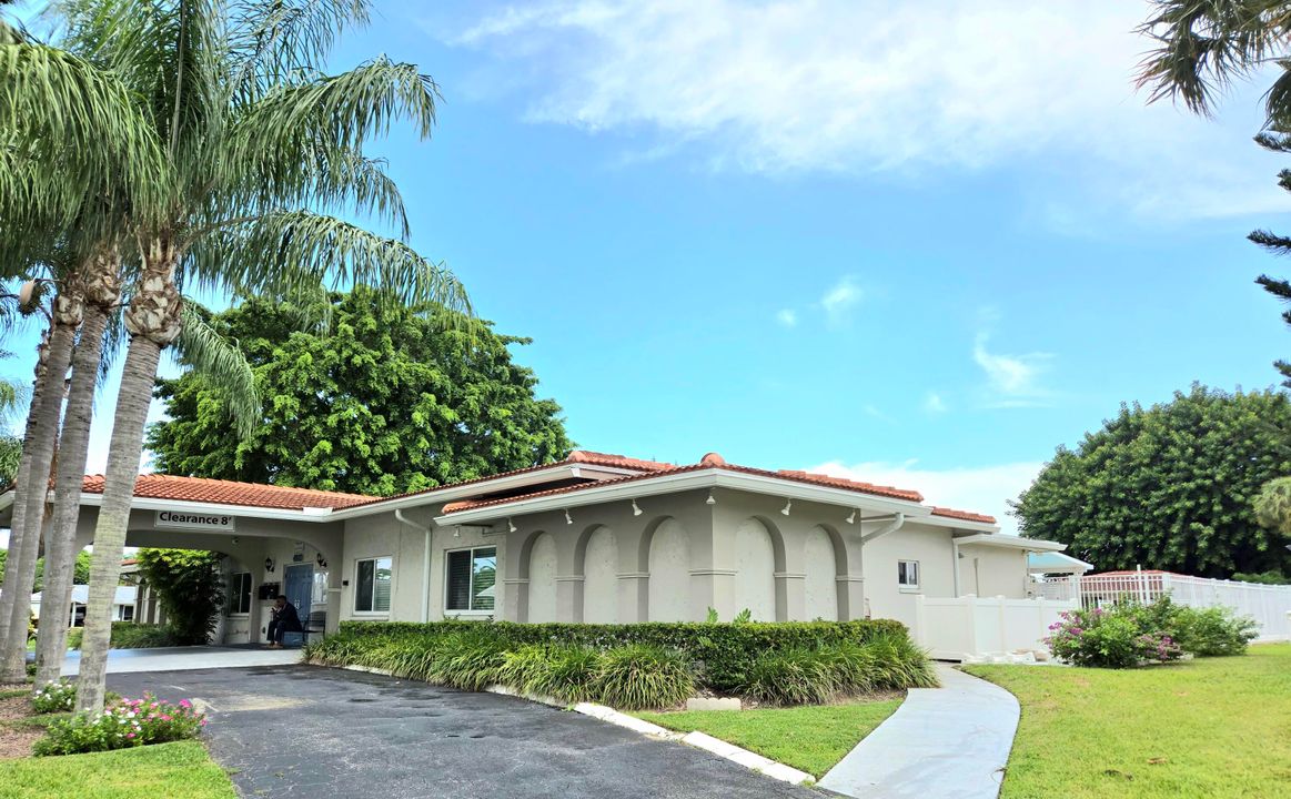 En Venta: $299,000 (2 camas, 1 baños, 1074 Pies cuadrados)