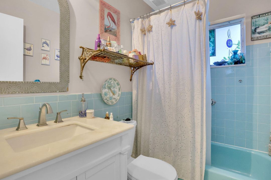 En Venta: $299,000 (2 camas, 1 baños, 1074 Pies cuadrados)