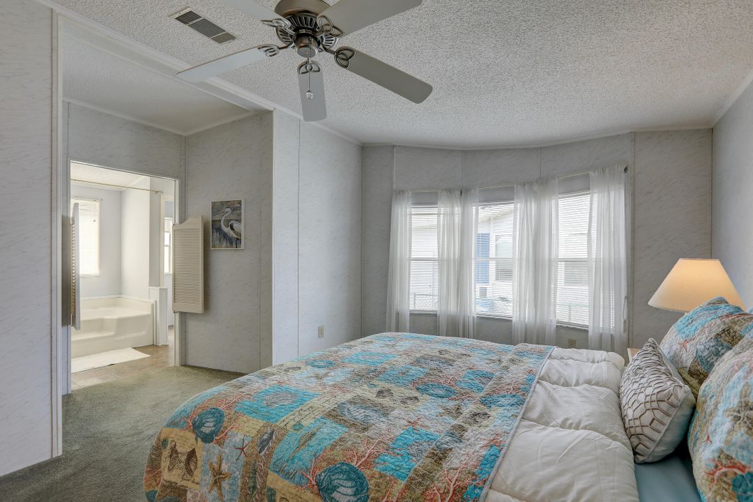 На продажу: $199,000 (2 спален, 2 ванн, 1408 Квадратных фут)