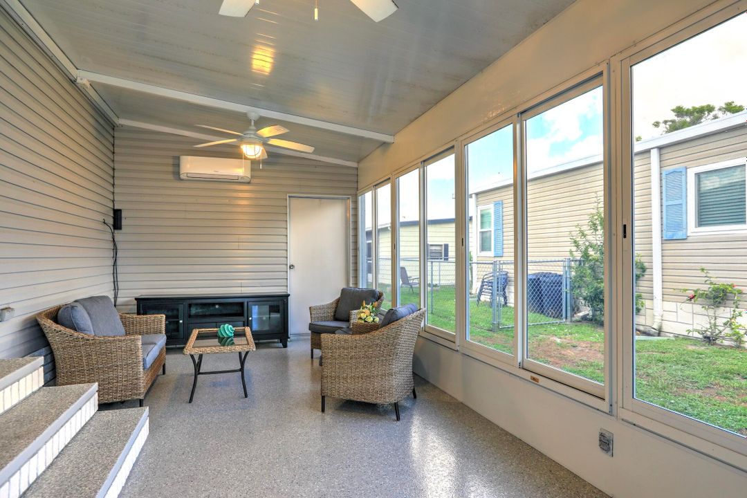 На продажу: $199,000 (2 спален, 2 ванн, 1408 Квадратных фут)