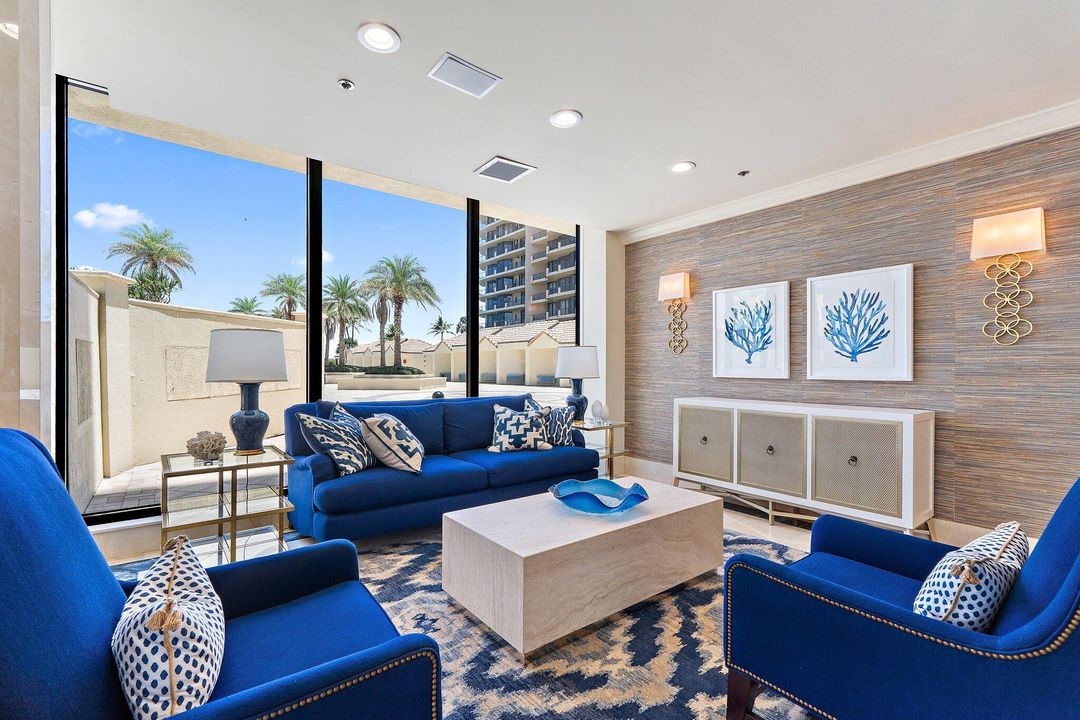 Active With Contract: $3,370,000 (4 beds, 4 baths, 3955 Square Feet)