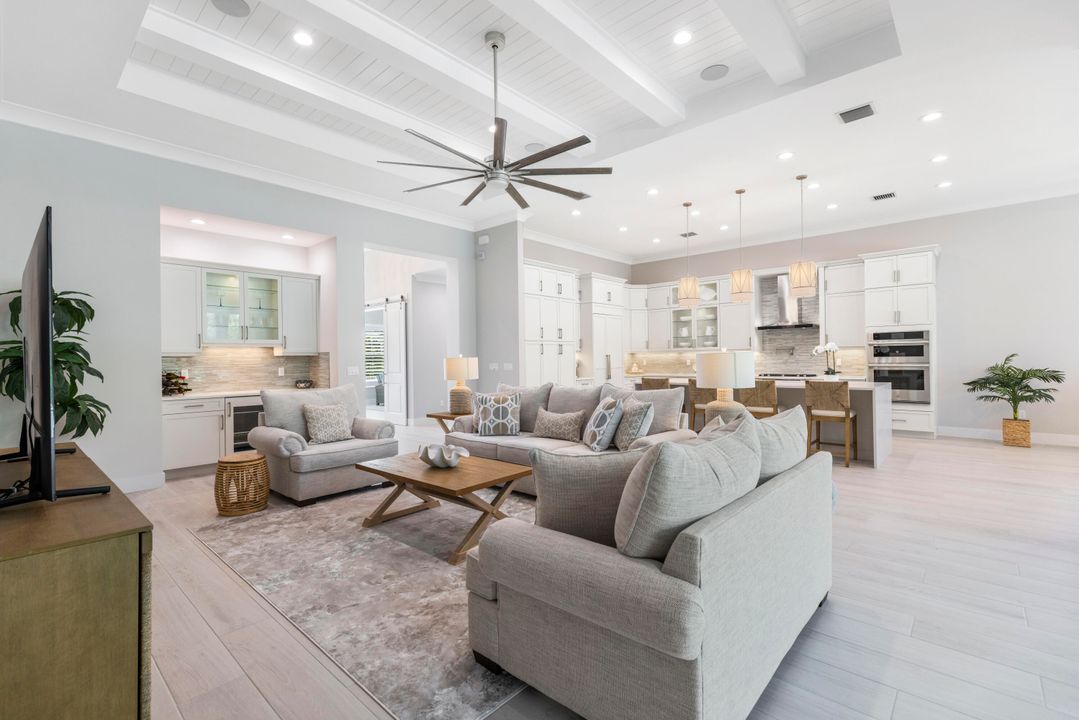 Active With Contract: $2,095,000 (3 beds, 3 baths, 3096 Square Feet)