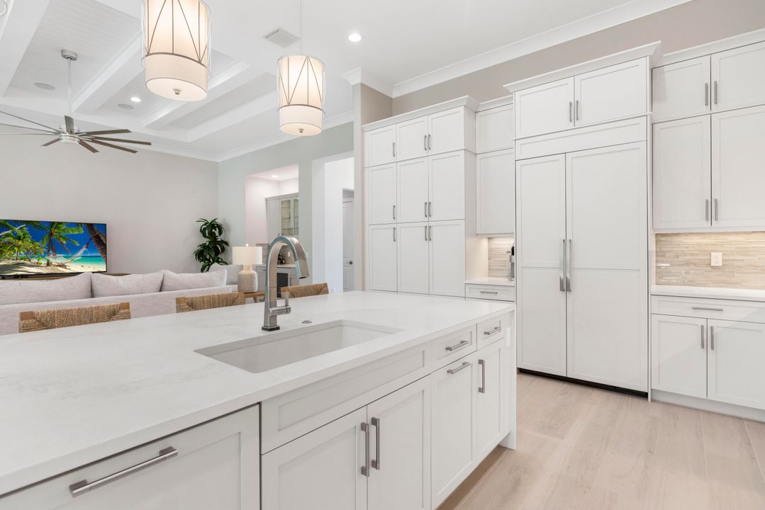 Active With Contract: $2,095,000 (3 beds, 3 baths, 3096 Square Feet)