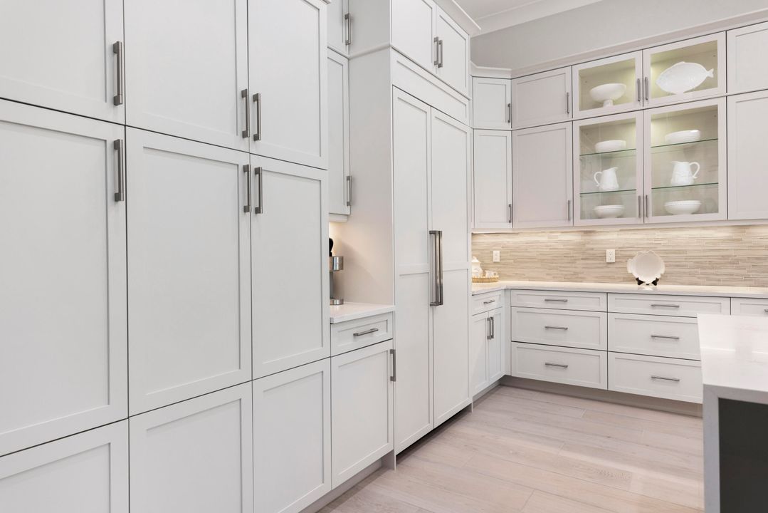 Active With Contract: $2,095,000 (3 beds, 3 baths, 3096 Square Feet)