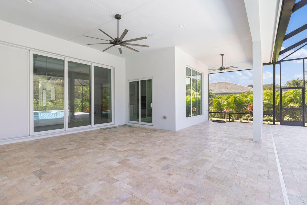 Active With Contract: $2,095,000 (3 beds, 3 baths, 3096 Square Feet)