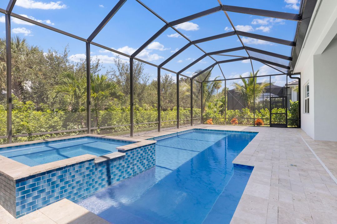 Active With Contract: $2,095,000 (3 beds, 3 baths, 3096 Square Feet)