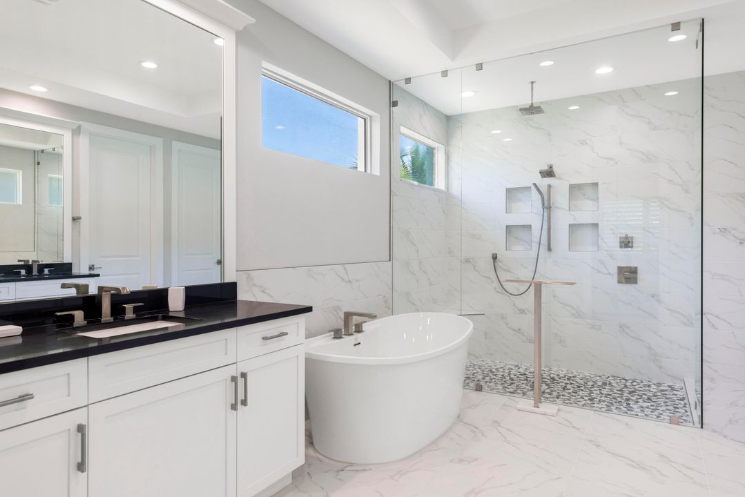 Active With Contract: $2,095,000 (3 beds, 3 baths, 3096 Square Feet)