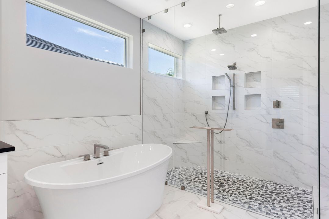 Active With Contract: $2,095,000 (3 beds, 3 baths, 3096 Square Feet)