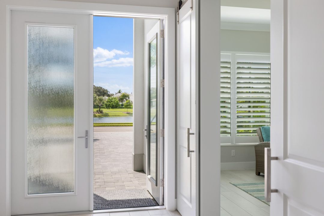 Active With Contract: $2,095,000 (3 beds, 3 baths, 3096 Square Feet)