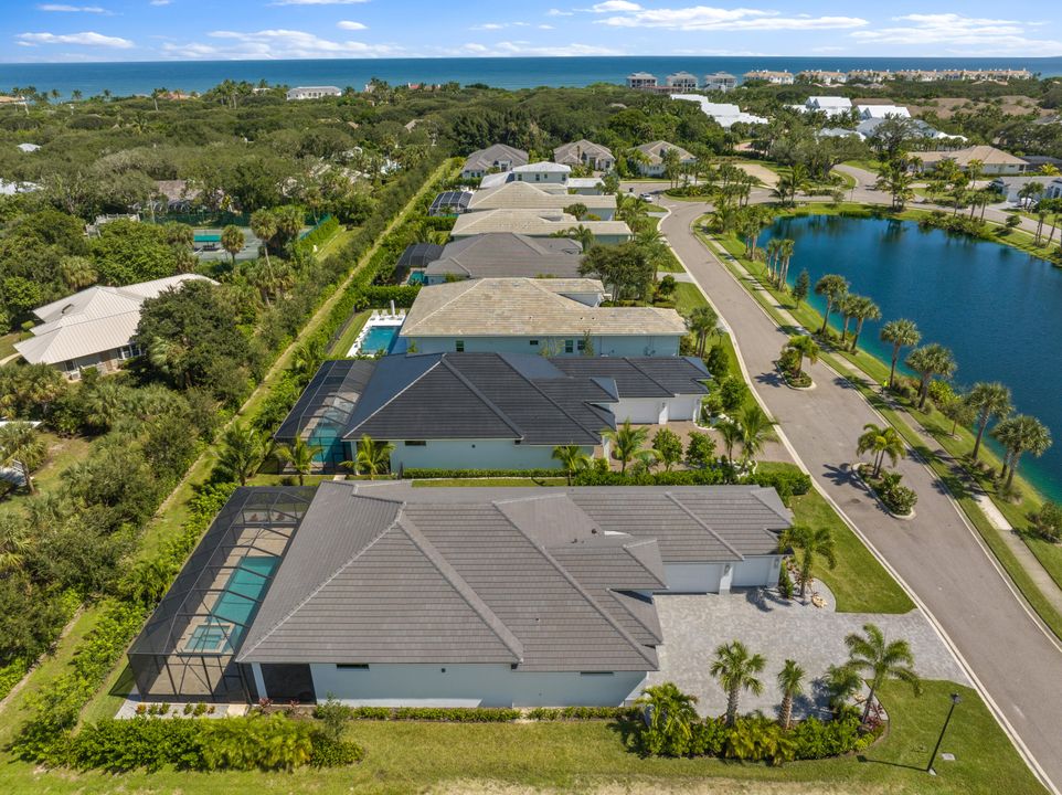 Active With Contract: $2,095,000 (3 beds, 3 baths, 3096 Square Feet)