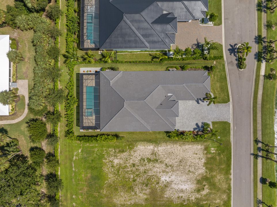 Active With Contract: $2,095,000 (3 beds, 3 baths, 3096 Square Feet)