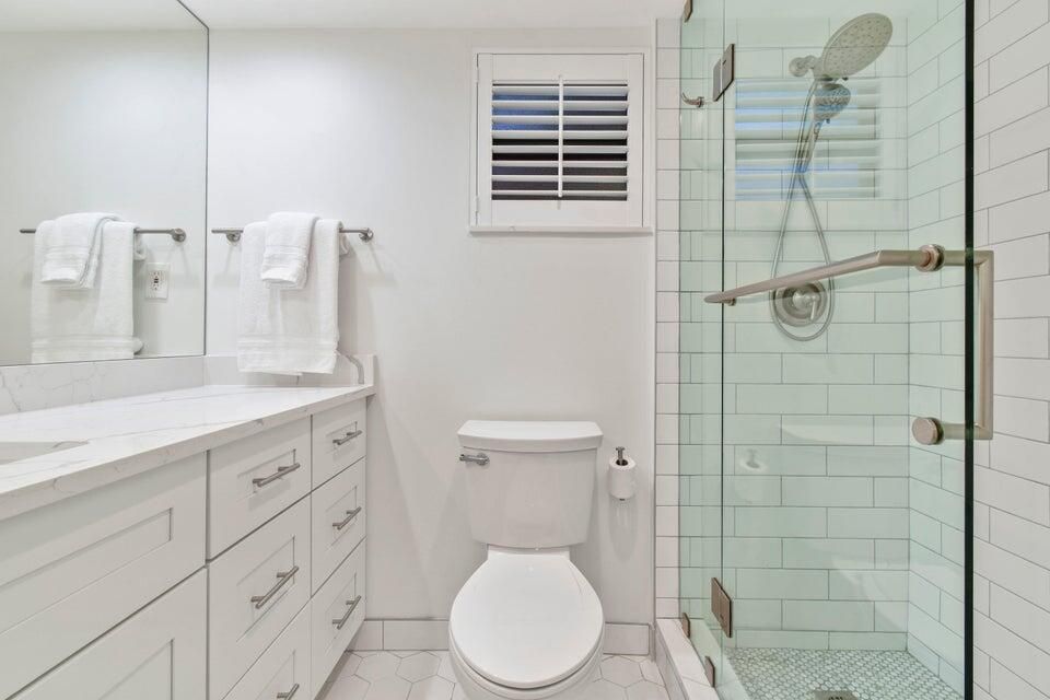 出租: $3,850 (1 贝兹, 1 浴室, 500 平方英尺)