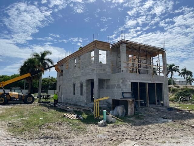 En Venta: $2,950,000 (3 camas, 4 baños, 3016 Pies cuadrados)