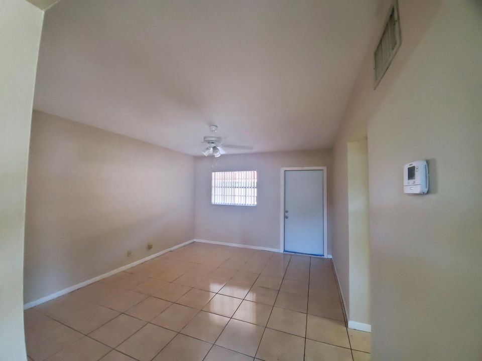 En Venta: $975,000 (0 camas, 0 baños, 2389 Pies cuadrados)