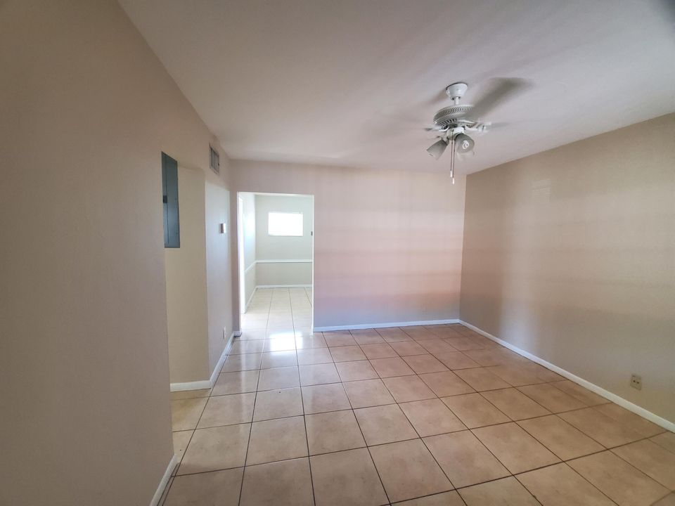 En Venta: $975,000 (0 camas, 0 baños, 2389 Pies cuadrados)