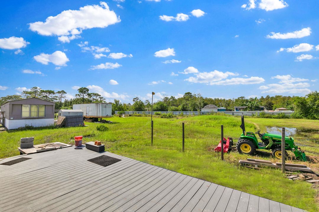 For Sale: $499,000 (8 beds, 5 baths, 3444 Square Feet)