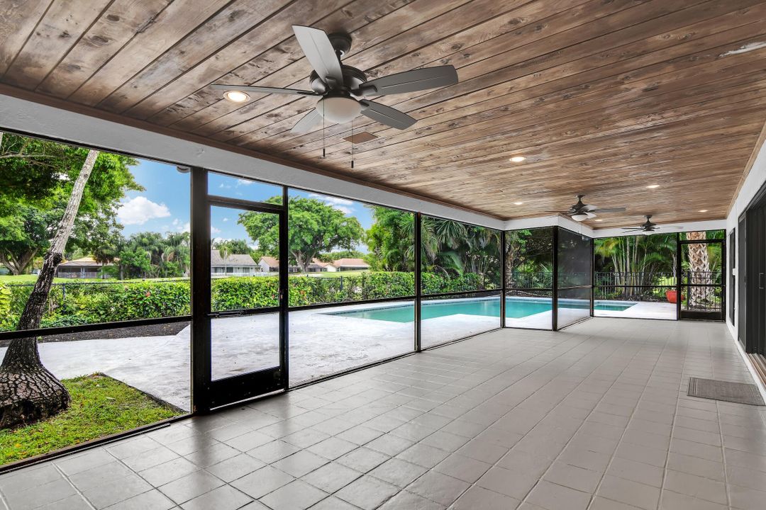 Active With Contract: $995,000 (3 beds, 2 baths, 2529 Square Feet)