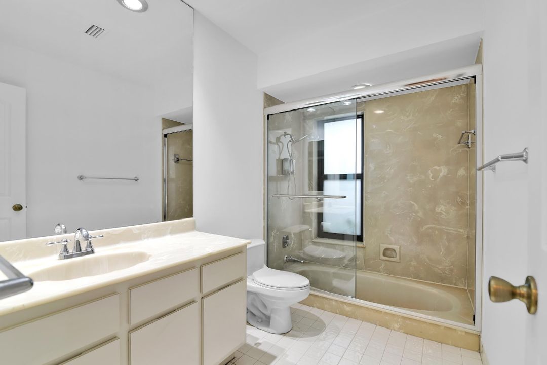 Active With Contract: $995,000 (3 beds, 2 baths, 2529 Square Feet)