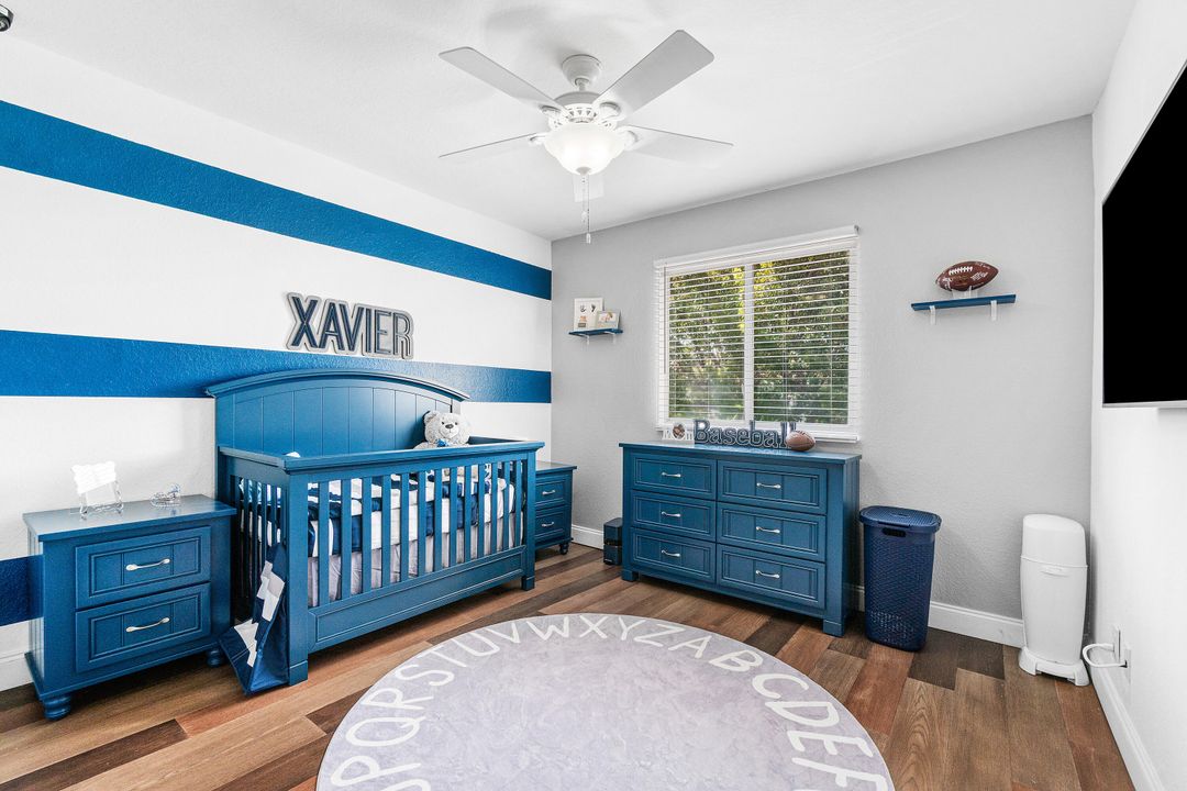 En Venta: $389,900 (4 camas, 2 baños, 1872 Pies cuadrados)