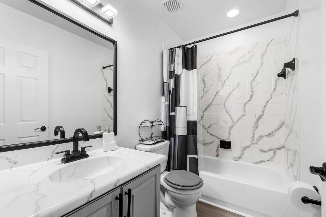 En Venta: $389,900 (4 camas, 2 baños, 1872 Pies cuadrados)