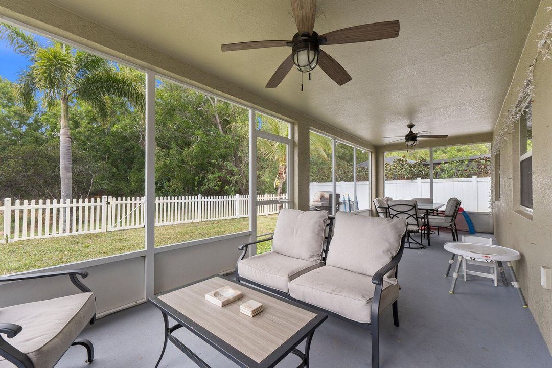 Activo con contrato: $400,000 (3 camas, 2 baños, 2360 Pies cuadrados)