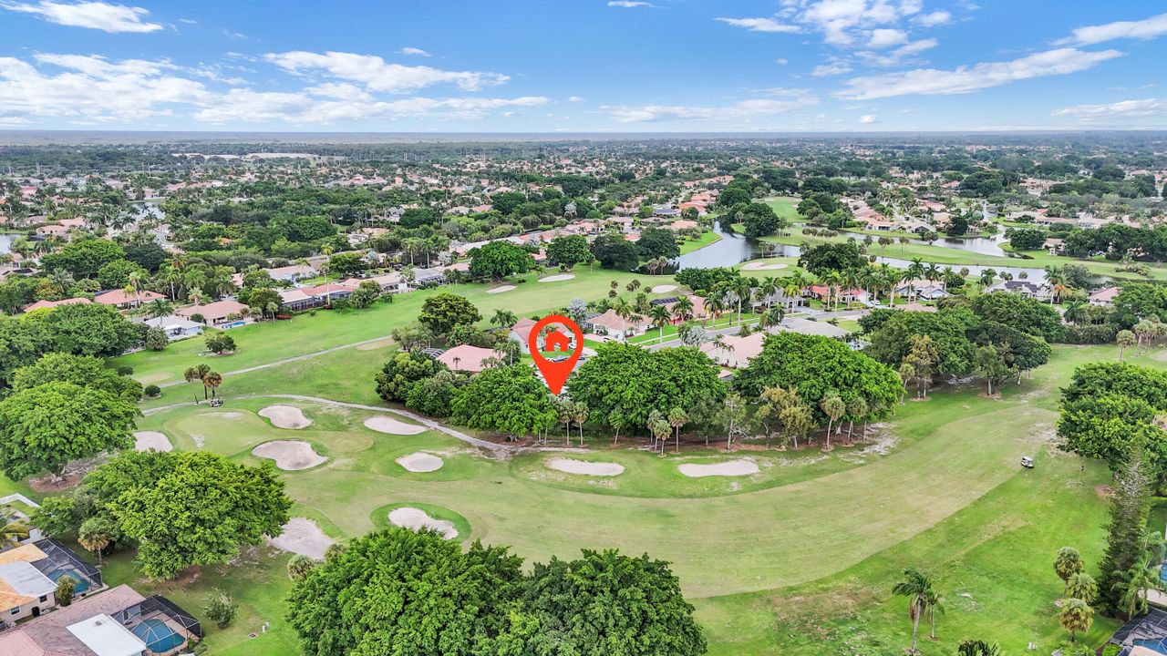 Active With Contract: $995,000 (3 beds, 2 baths, 2529 Square Feet)