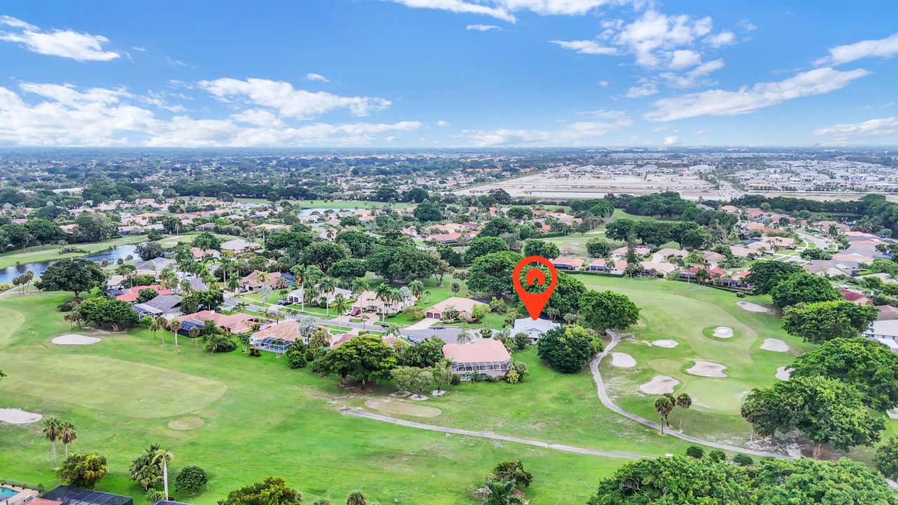 Active With Contract: $995,000 (3 beds, 2 baths, 2529 Square Feet)