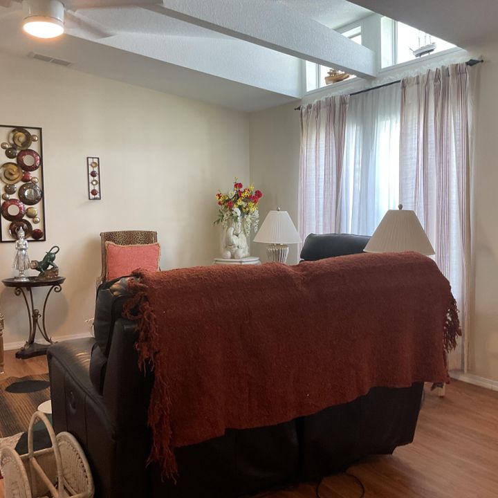 Active With Contract: $184,900 (3 beds, 2 baths, 1728 Square Feet)