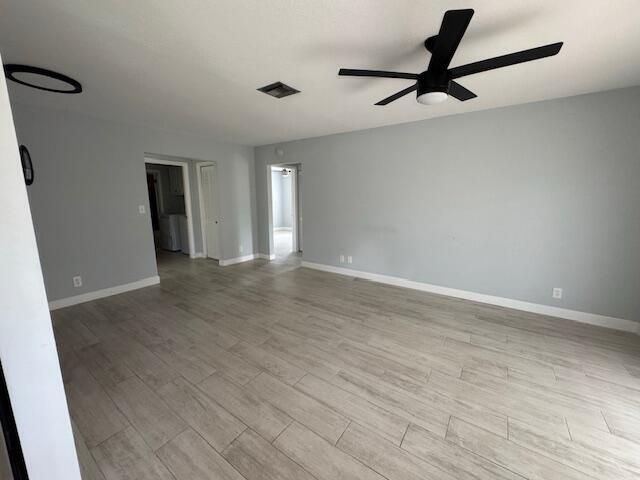 Под контрактом: $3,600 (3 спален, 2 ванн, 1596 Квадратных фут)